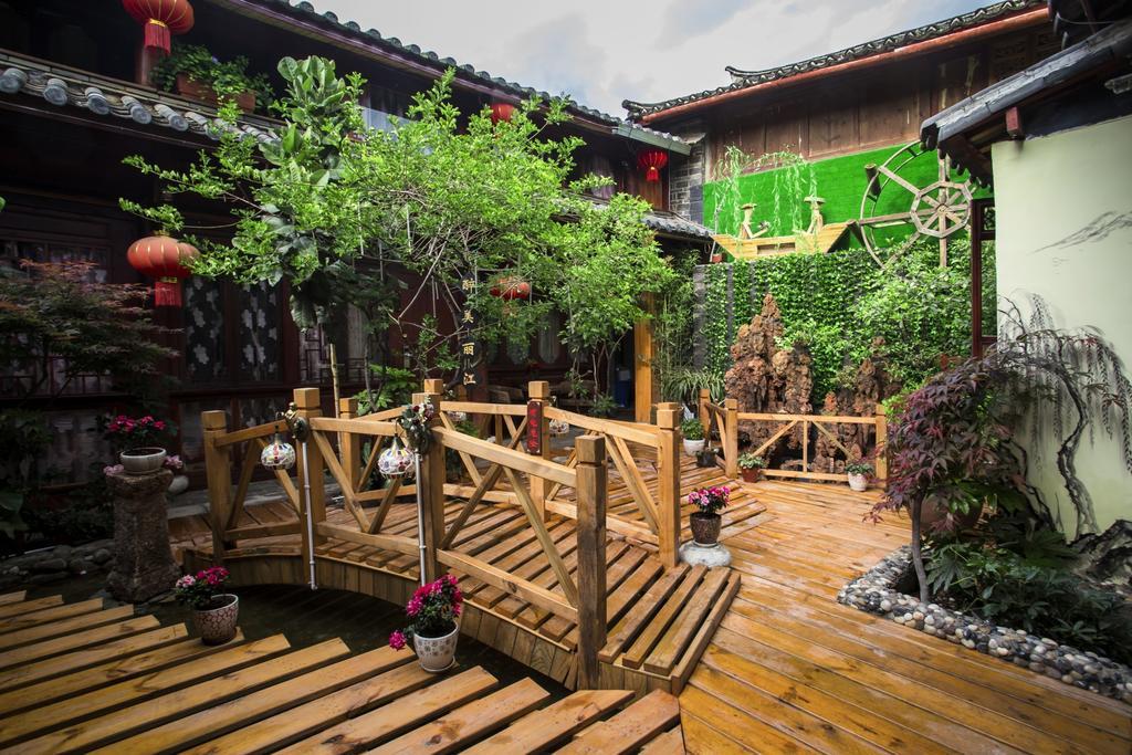 Secret Garden Hotel Lijiang  Buitenkant foto