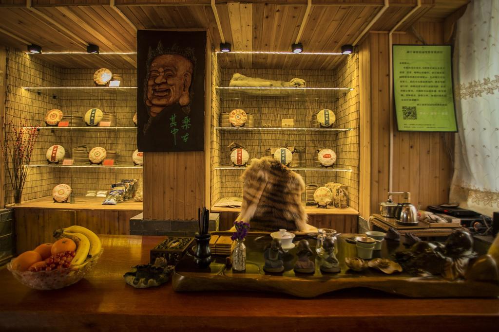 Secret Garden Hotel Lijiang  Buitenkant foto