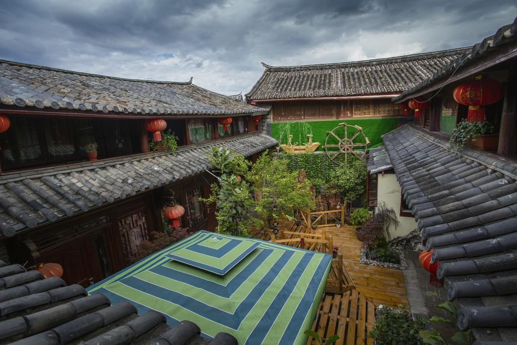 Secret Garden Hotel Lijiang  Buitenkant foto