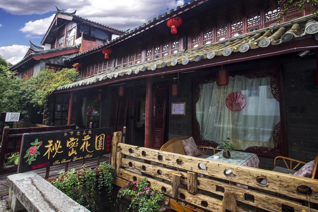 Secret Garden Hotel Lijiang  Buitenkant foto